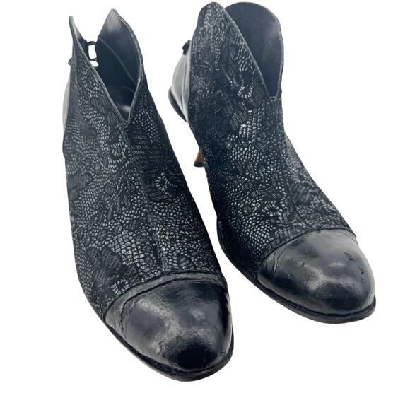 Cydwoq Knee Bootie Handmade‎ In The USA Leather Booties Size 39 - Picture 5 of 12